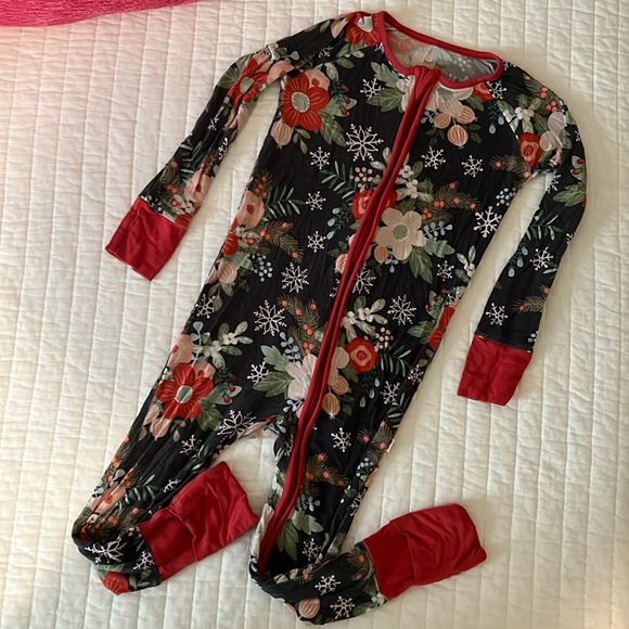 Little Sleepies Other - Little Sleepies 🎄 Christmas Poinsettia Zippie Pajamas; 18-24 months EUC